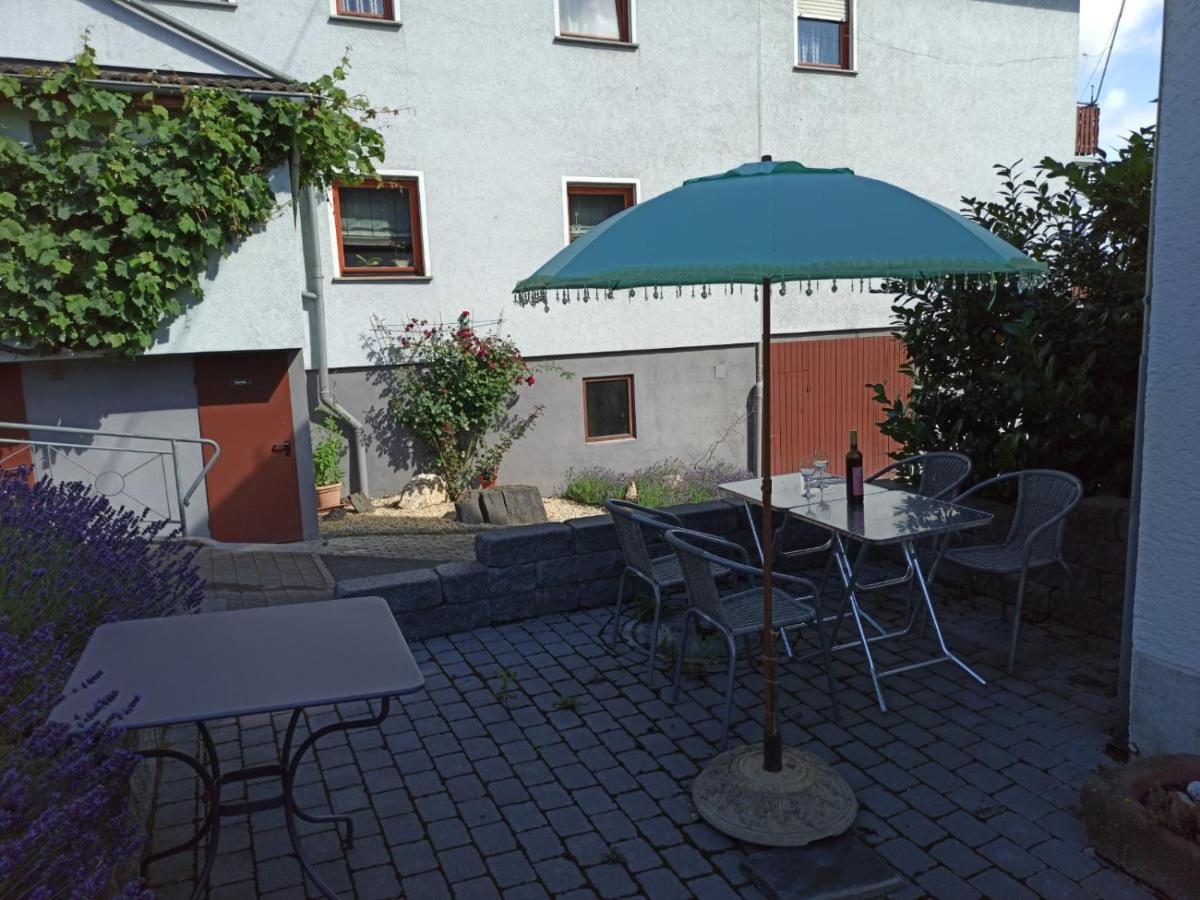 Romantische Ferienwohnung Rheingold 50 Qm Fuer 2 Bis 4 P Bacharach Ngoại thất bức ảnh
